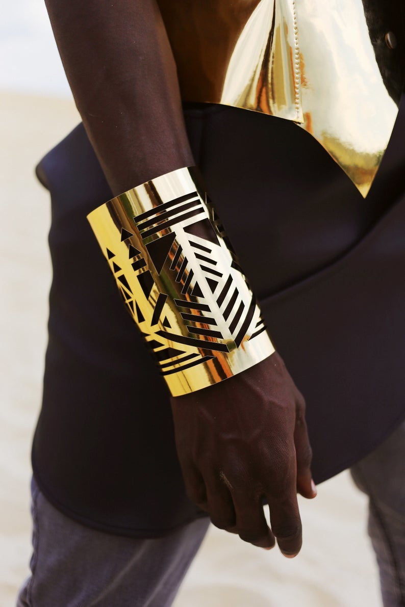 Men's bracelets made of mirror leather