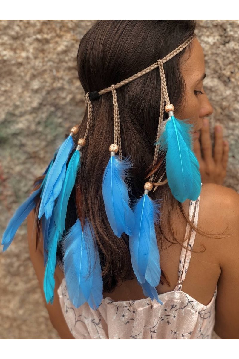 Headband with feathers