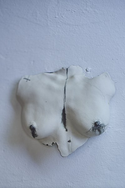 Chest // Small sculpture