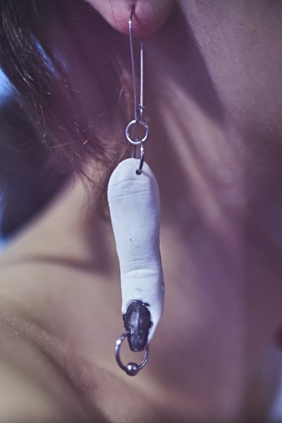 Earrings // finger with piercing