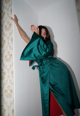 Платье кимоно изумрудное двухстороннее