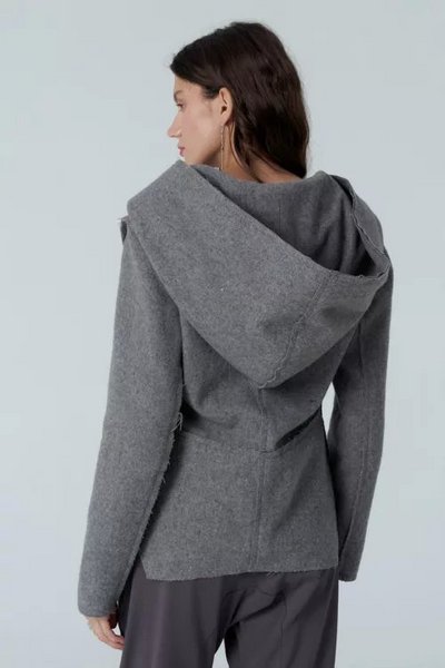 Куртка из шерсти